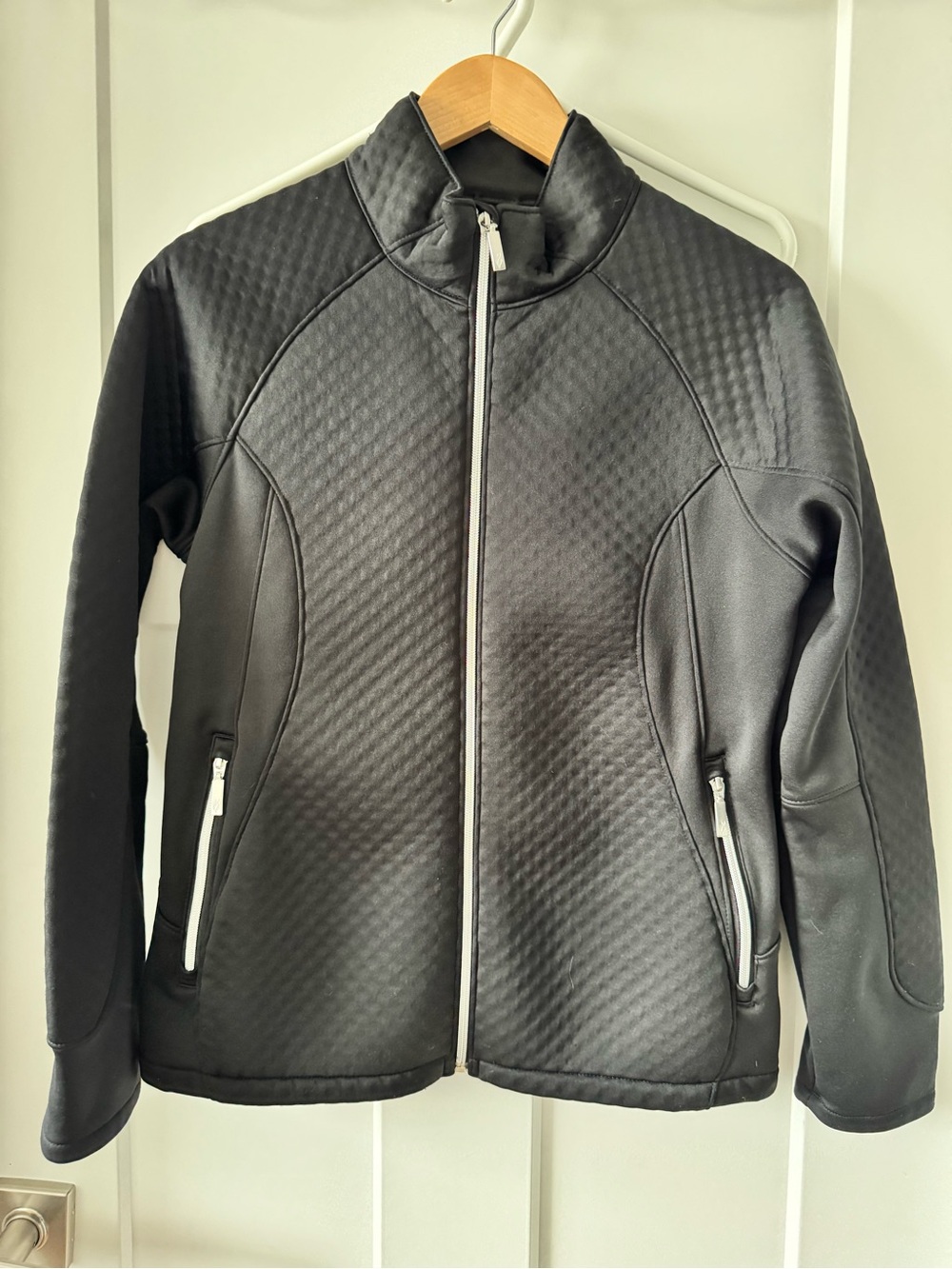 Women's Black Quilted Utility Jacket with Zip Pockets